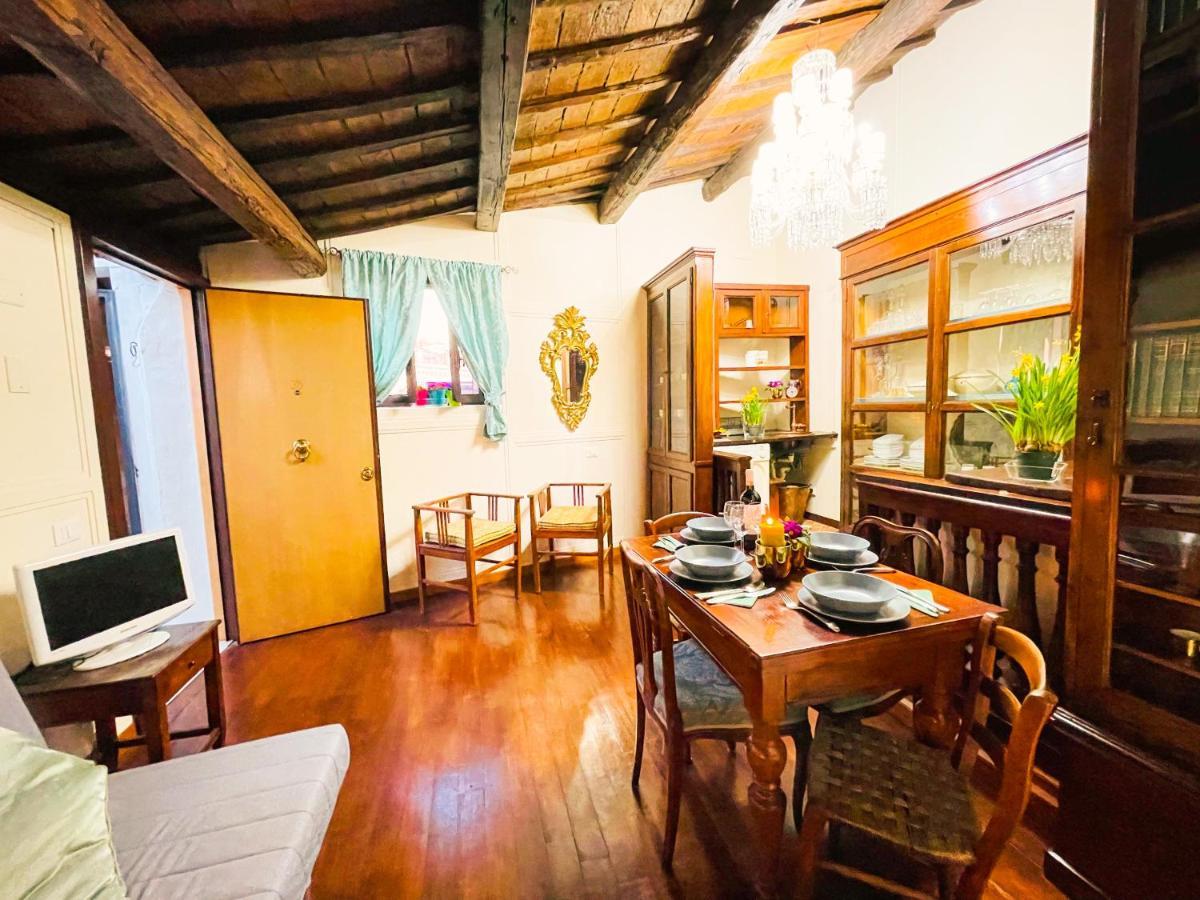 Piazza Venezia Lulus Home โรม ภายนอก รูปภาพ